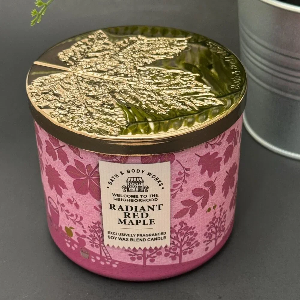 BBW Radiant Red Maple Bath & Body Works 3 Wick Candle
